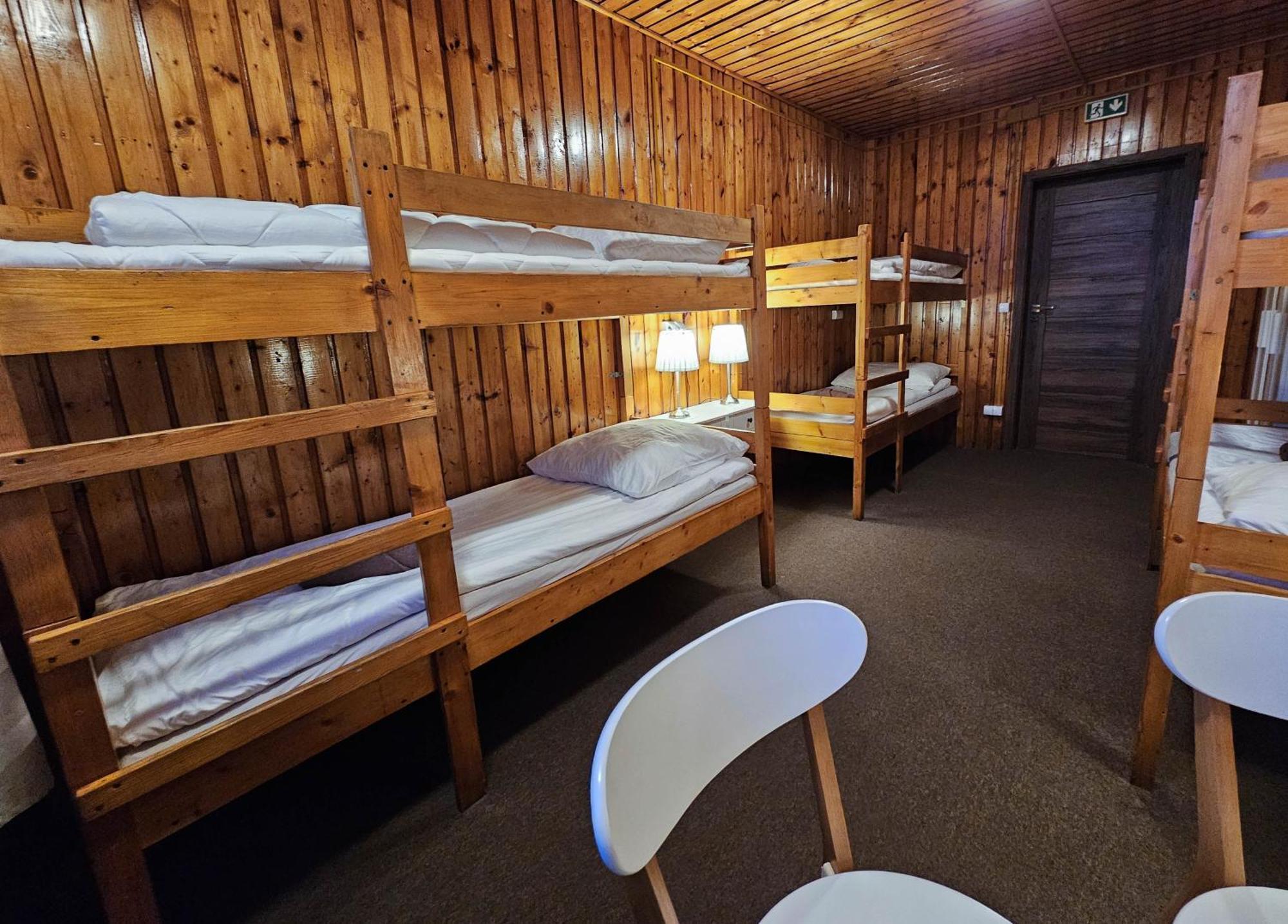 Schronisko Gosciniec Rownica Ustroń Exterior foto